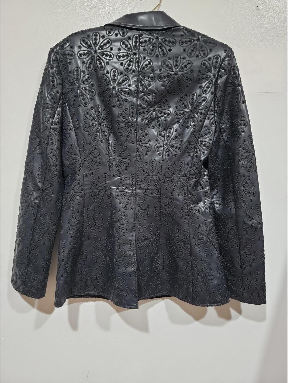 CINQ À SEPT Cheyenne Embroidered Eyelet Size 4 Faux Leather Blazer Navy NWT #W3 - Picture 13 of 13